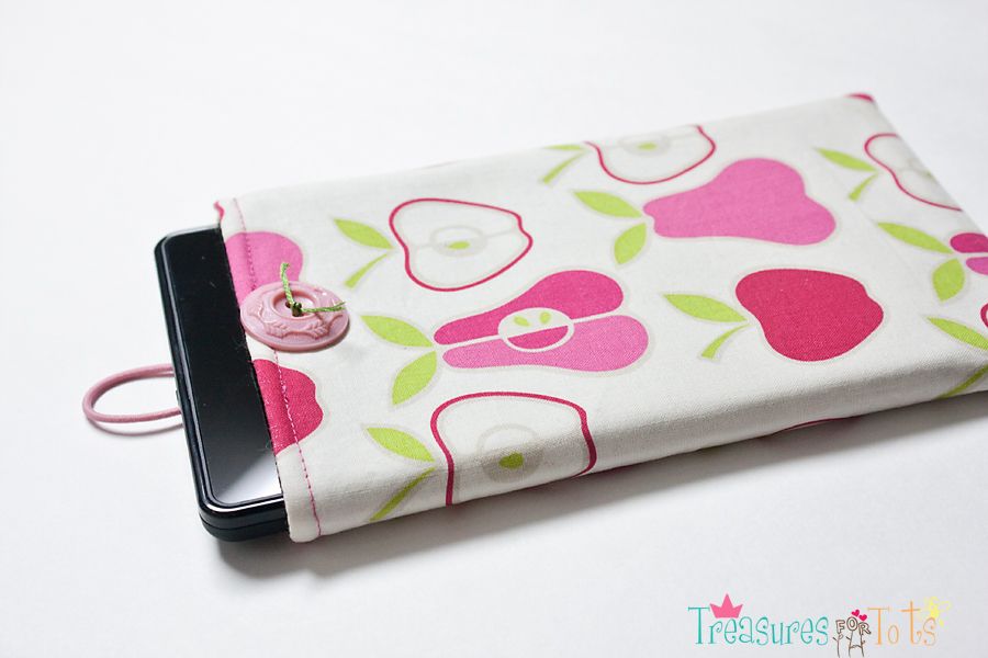 treasures for tots DIY Kindle Fire Sleeve Tutorial